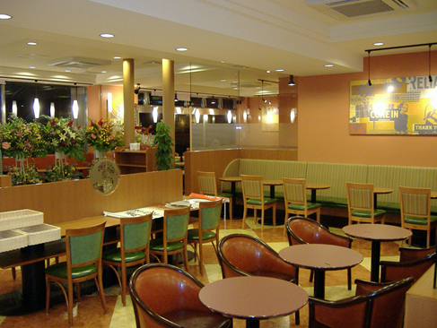 シャノアール　立川駅南口店1